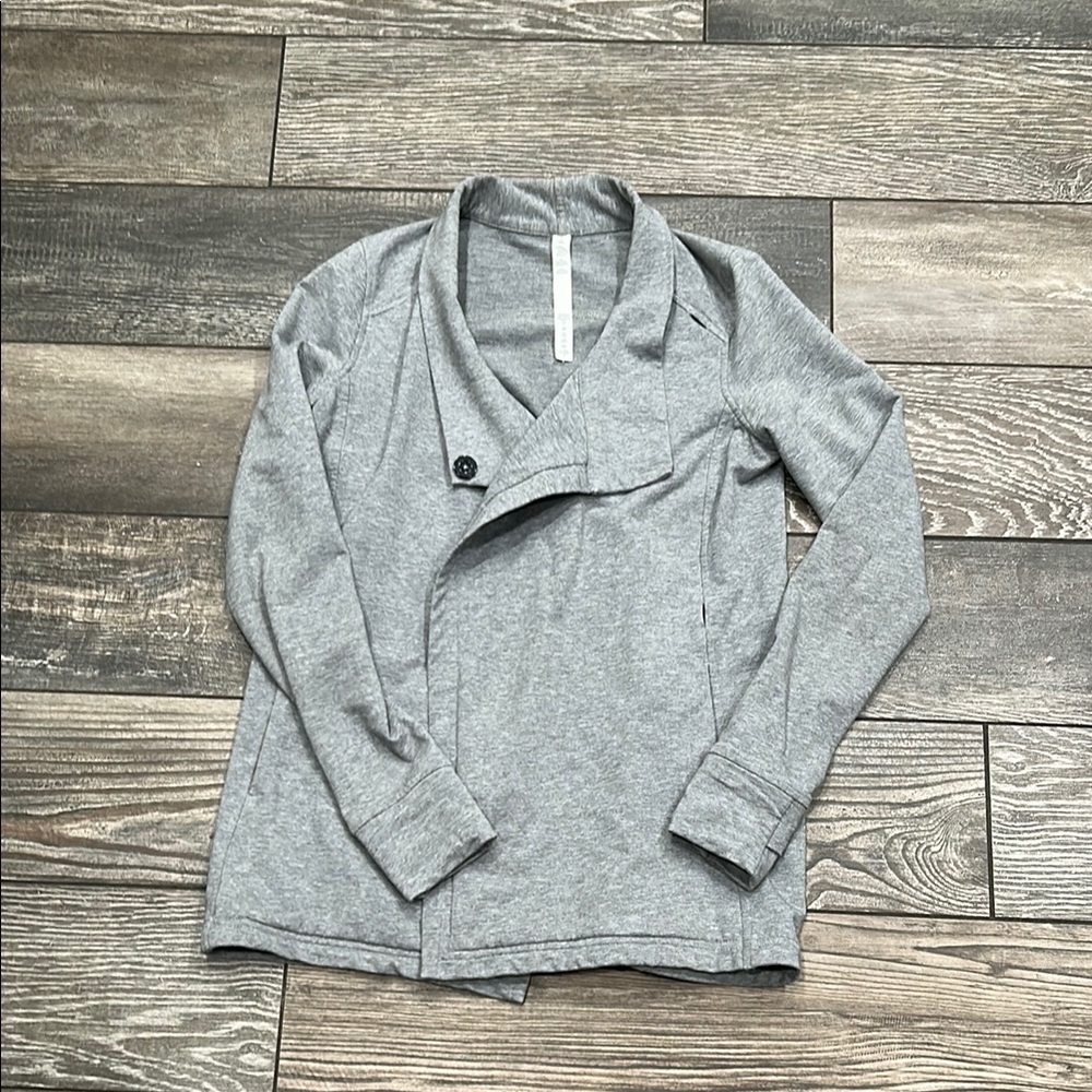 83. Lulu Coast Wrap Jacket